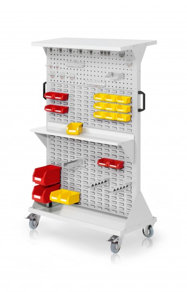 RasterMobil Gr. 4 RAL 7035 H1620 x B1000 x T500 mm. 1 x Ablageboden aus Stahlblech 1 x Werkzeughaltersortiment 18-teilig 1 x Stahlboden 950 mm 1 x Gabelträger 2 x Wellenträger 2 x Lagersichtkästen Größe 6 3 x Lagersichtkästen Größe 7 15 x Lagersic