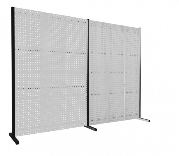 ®RasterPlan Trennwand Doppelfeld 180° 1500 / 1500 mm H2000 mm RAL 7035. Mit 3 ®RasterPlan Lochplatten 3 ®RasterPlan Schlitzplatten.