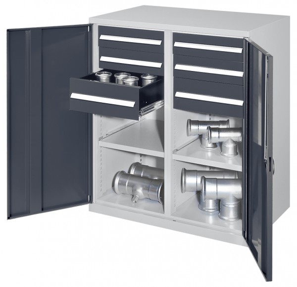 Schwerlast-Beistellschrank Modell 71 1110 x 1000 x 600 mm RAL 7035/7016. Mit Mitteltrennwand Vollblechtüren 1 Fachboden links 1 Fachboden rechts 2 Schubladen H 100 mm 2 Schubladen H 125 mm 2 Schubladen H 175 mm.